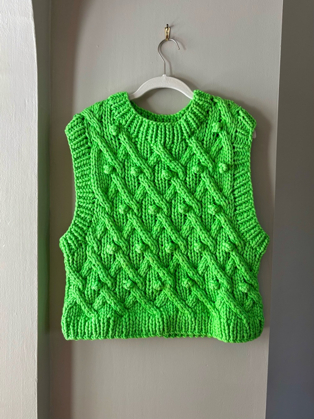 NWT Bobble Knit Sweater Vest, size S